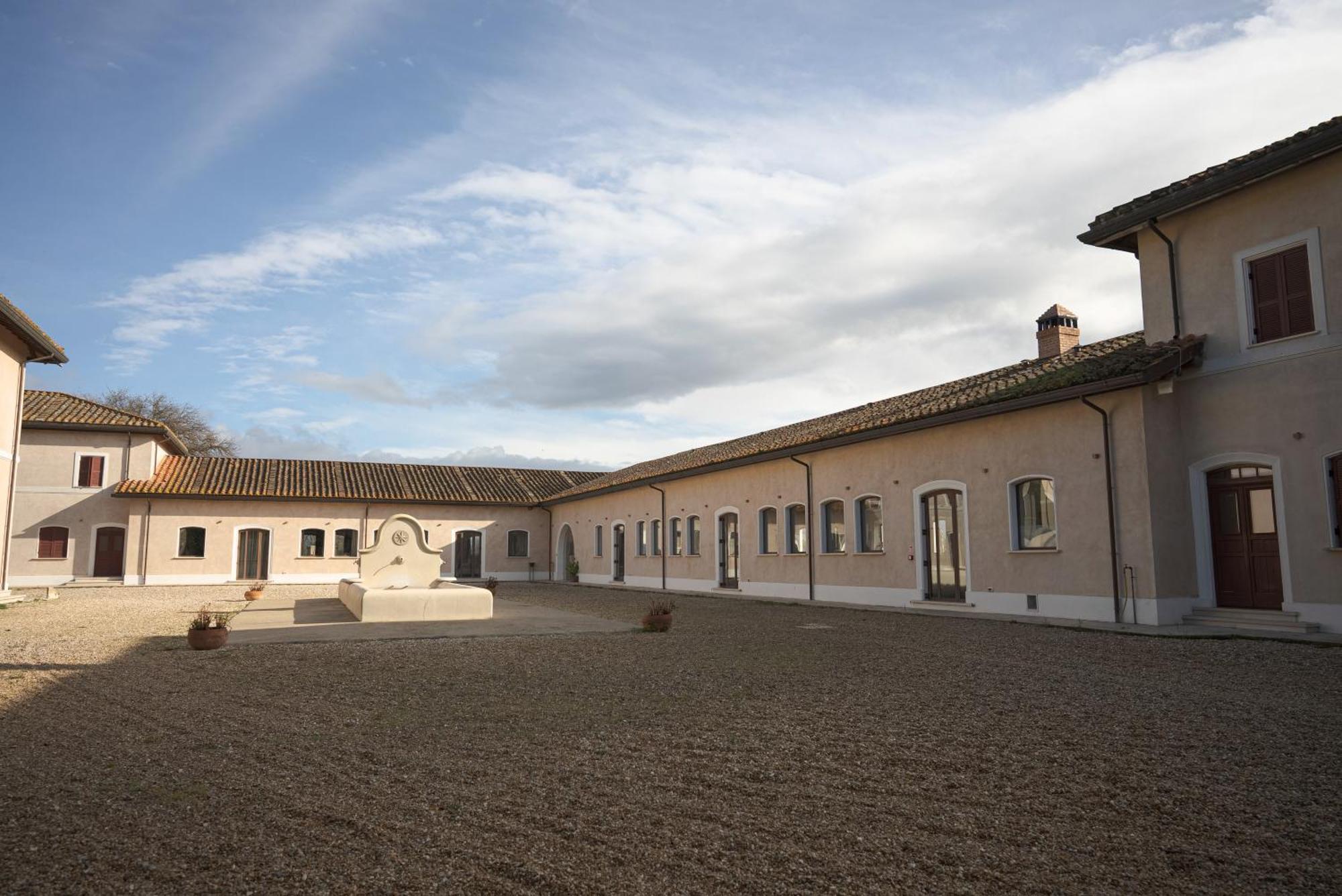 Borgo Pallavicini Mori Rome Exterior photo